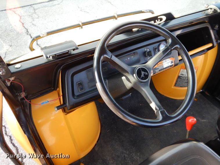 image for item DS6316 2001 John Deere Worksite Gator  utility vehicle