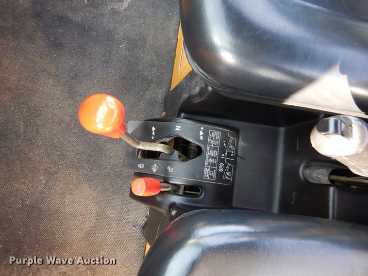 image for item DS6316 2001 John Deere Worksite Gator  utility vehicle