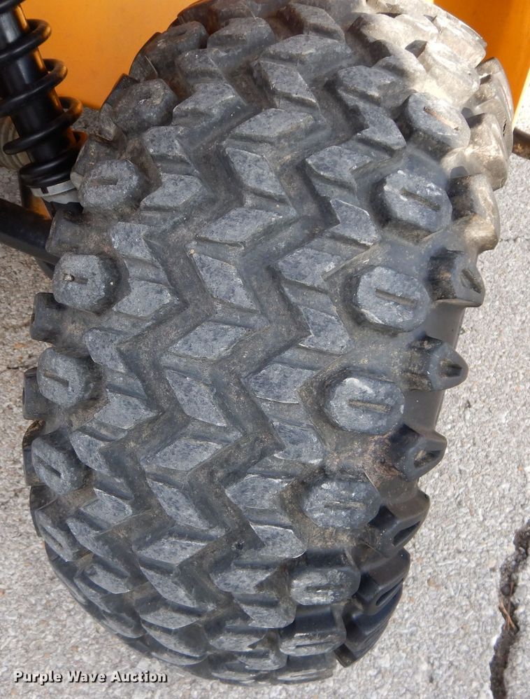 image for item DS6316 2001 John Deere Worksite Gator  utility vehicle