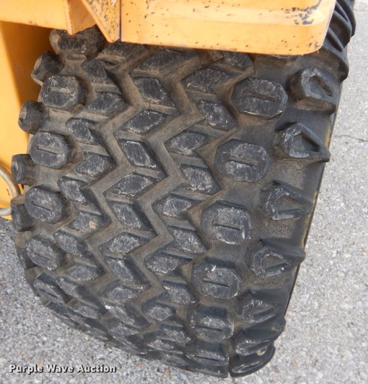 image for item DS6316 2001 John Deere Worksite Gator  utility vehicle