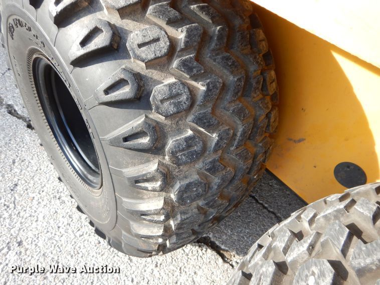 image for item DS6316 2001 John Deere Worksite Gator  utility vehicle