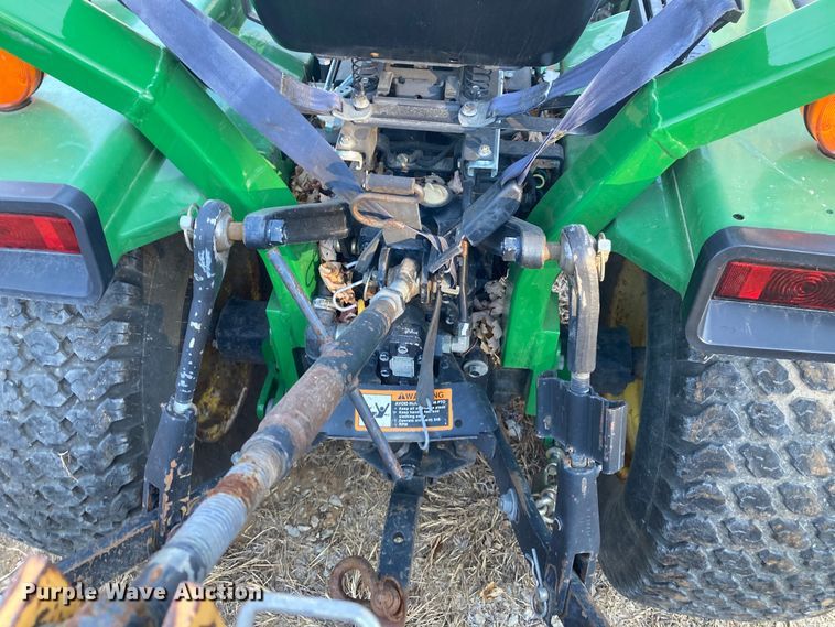 image for item DS6751 John Deere 855  MFWD tractor