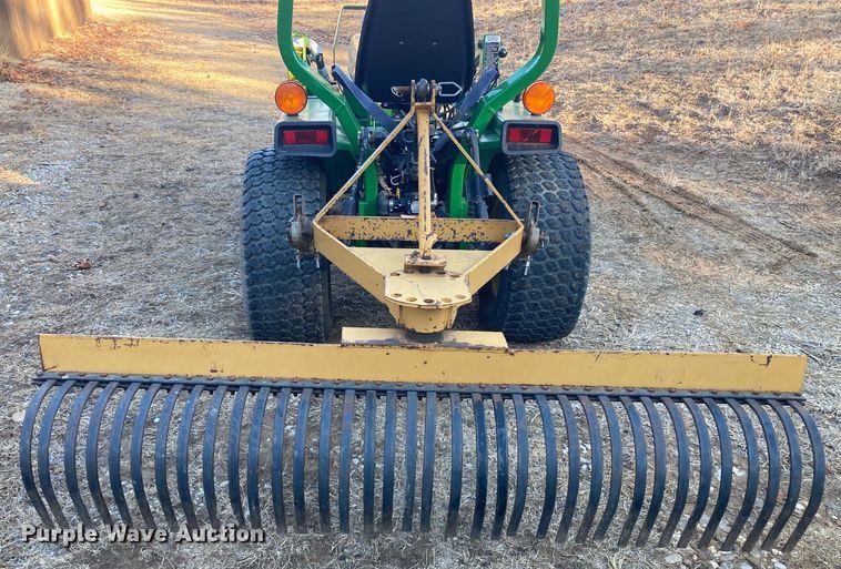 image for item DS6751 John Deere 855  MFWD tractor