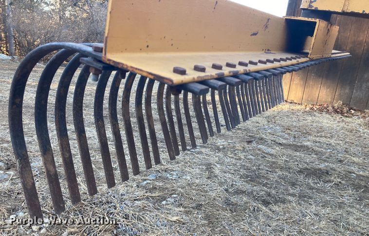 image for item DS6751 John Deere 855  MFWD tractor