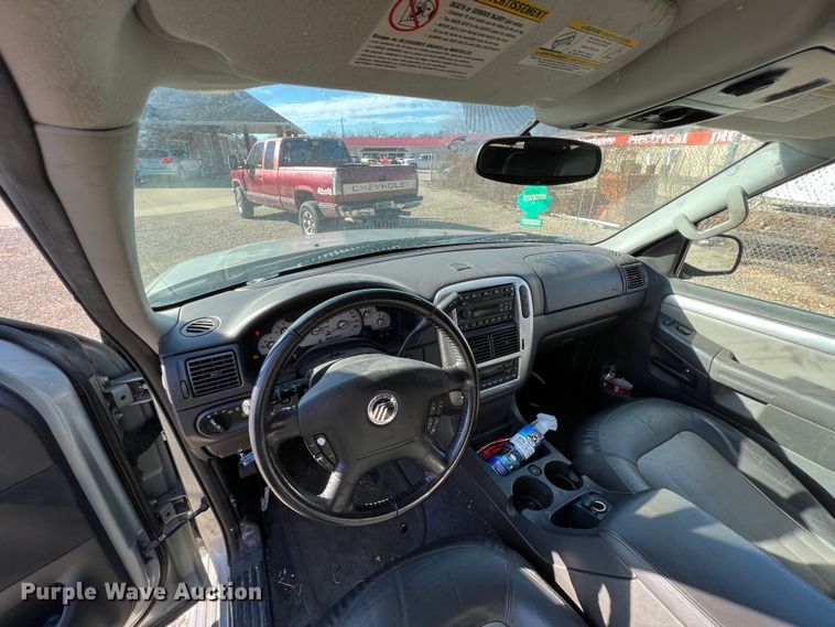 image for item ID9392 2005 Mercury Mountaineer  SUV