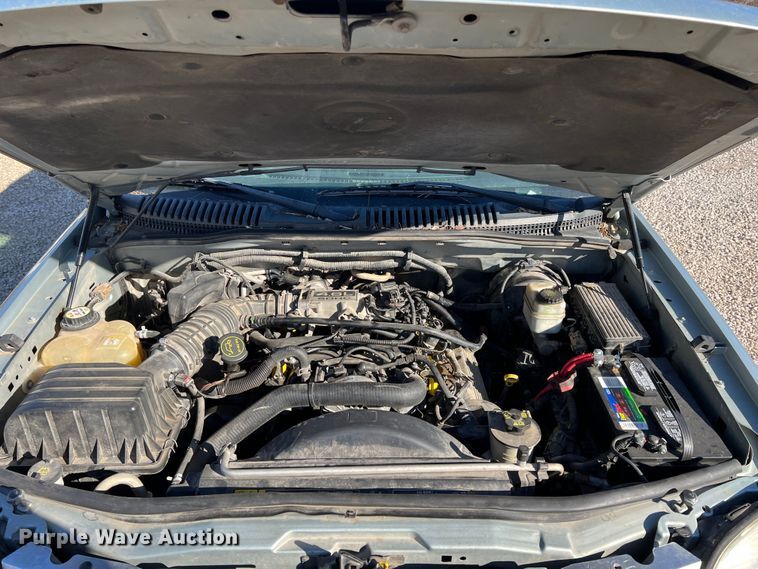 image for item ID9392 2005 Mercury Mountaineer  SUV