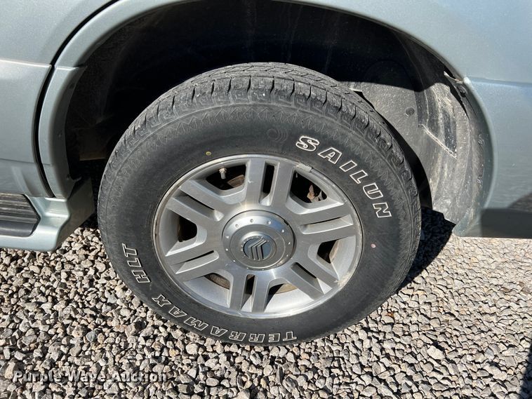 image for item ID9392 2005 Mercury Mountaineer  SUV