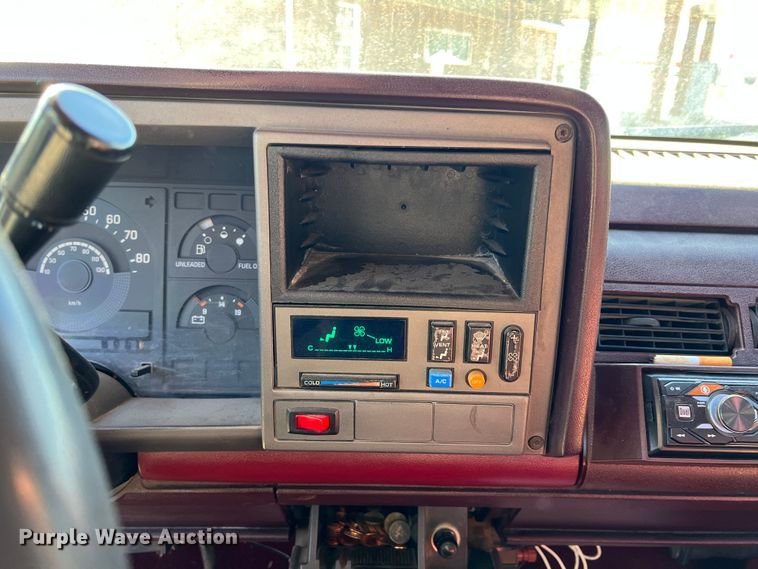 image for item ID9393 1989 Chevrolet K1500  Ext. Cab pickup truck