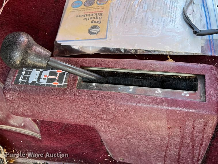 image for item ID9393 1989 Chevrolet K1500  Ext. Cab pickup truck