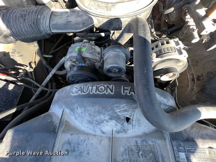 image for item ID9393 1989 Chevrolet K1500  Ext. Cab pickup truck