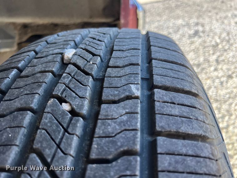 image for item ID9393 1989 Chevrolet K1500  Ext. Cab pickup truck