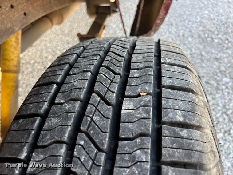 image for item ID9393 1989 Chevrolet K1500  Ext. Cab pickup truck