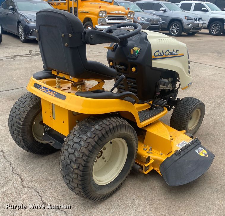 image for item IG9904 2007 Cub Cadet GT1554  lawn mower