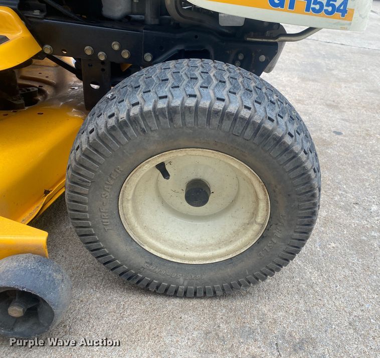 image for item IG9904 2007 Cub Cadet GT1554  lawn mower