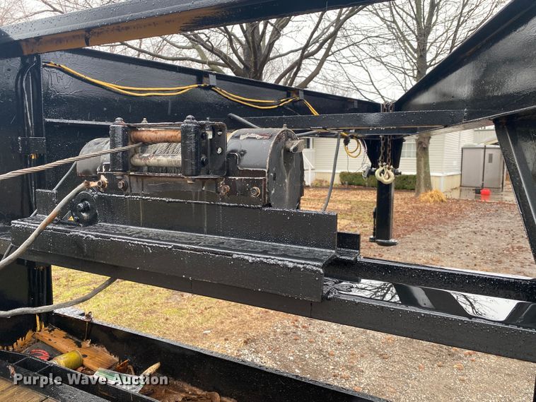 image for item IG9921 1988 Holden Industries GHD 2824  equipment trailer