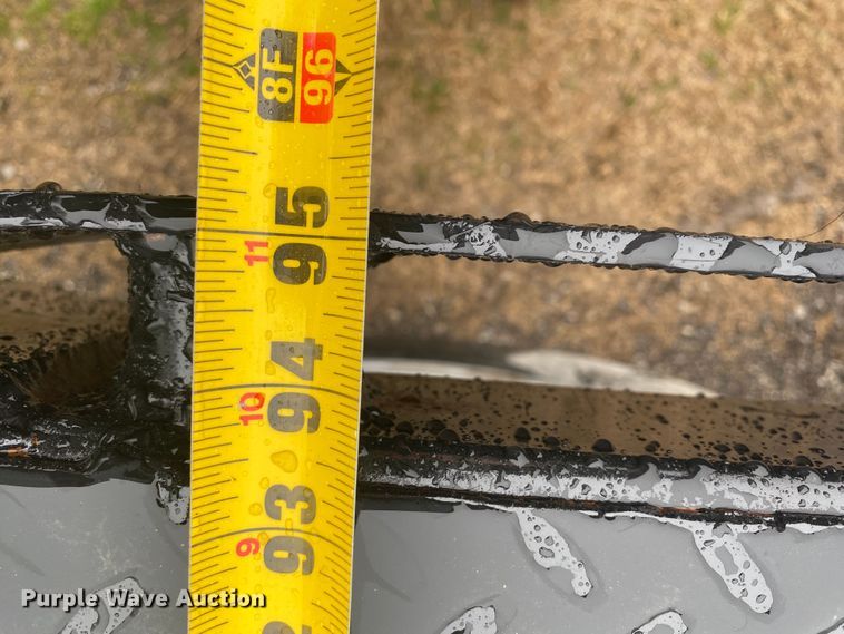 image for item IG9921 1988 Holden Industries GHD 2824  equipment trailer