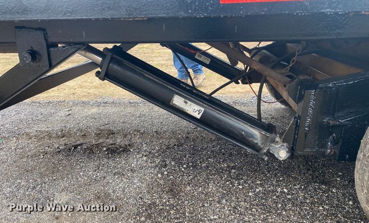 image for item IG9921 1988 Holden Industries GHD 2824  equipment trailer