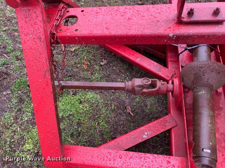 image for item IG9922 International Harvester 80  snow blower