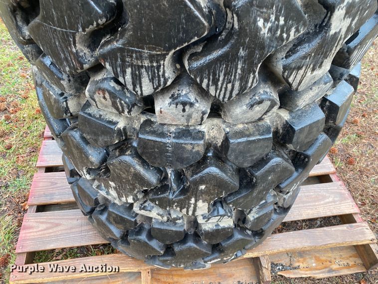 image for item IG9923 (4) Bobcat 12-16.5 NHS skid steer tires