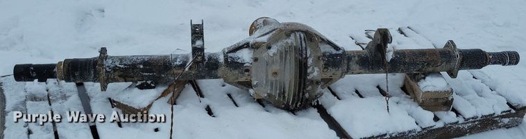 image for item IO9322 2013 Ford F350  axle