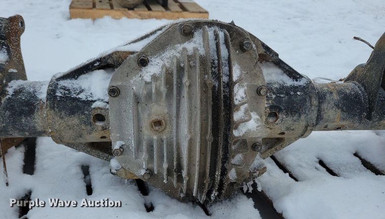 image for item IO9322 2013 Ford F350  axle