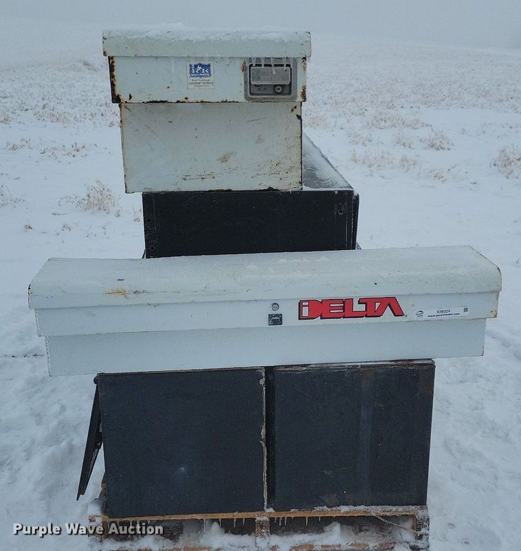 image for item IO9324 (5) toolboxes