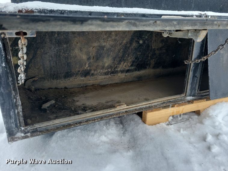 image for item IO9324 (5) toolboxes