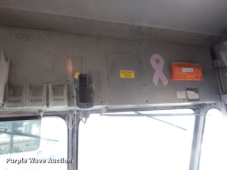 image for item IO9336 2007 Freightliner MT55  delivery truck