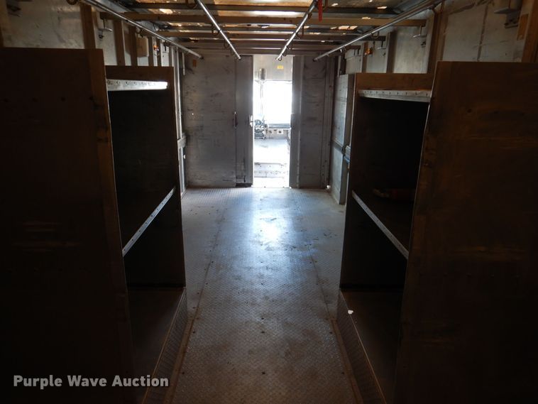 image for item IO9336 2007 Freightliner MT55  delivery truck