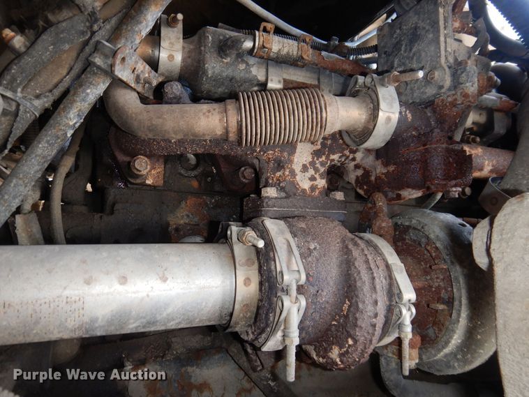 image for item IO9336 2007 Freightliner MT55  delivery truck