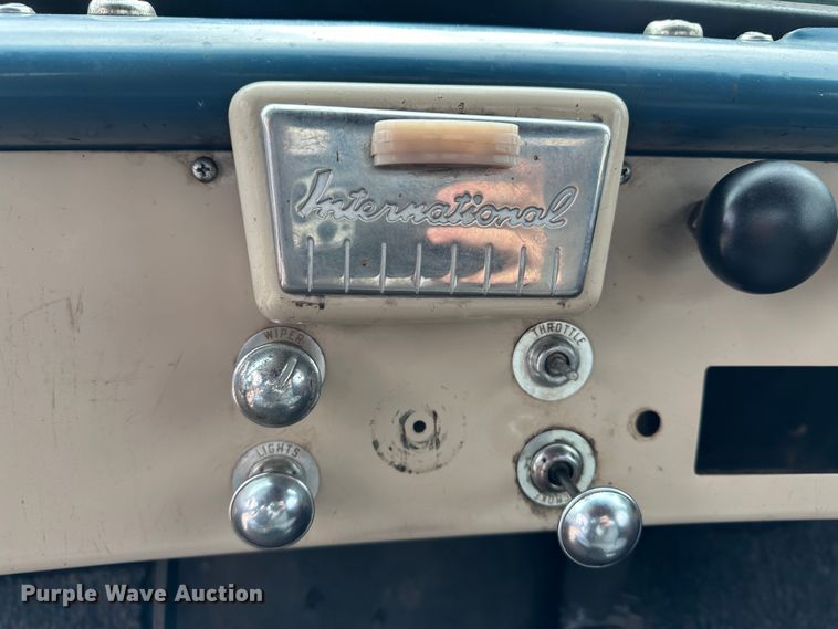 image for item JD9614 1953 International R130  dump flatbed truck