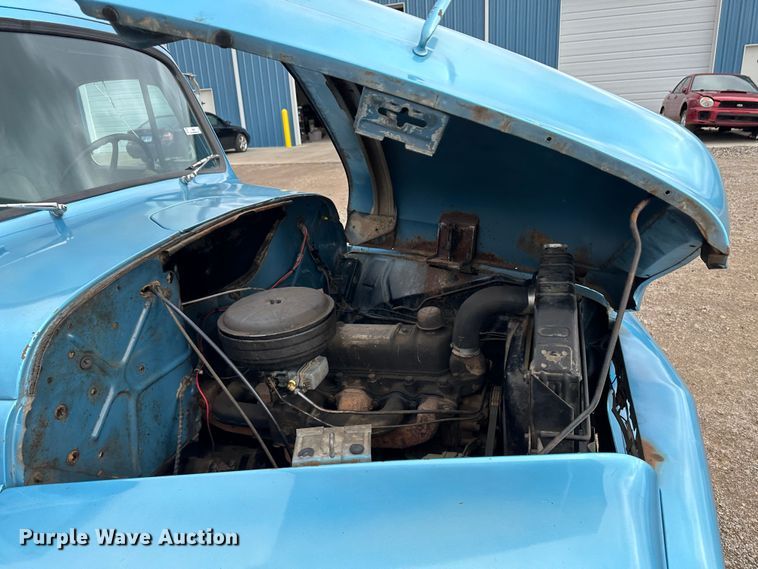 image for item JD9614 1953 International R130  dump flatbed truck