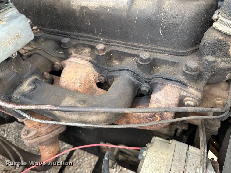 image for item JD9614 1953 International R130  dump flatbed truck