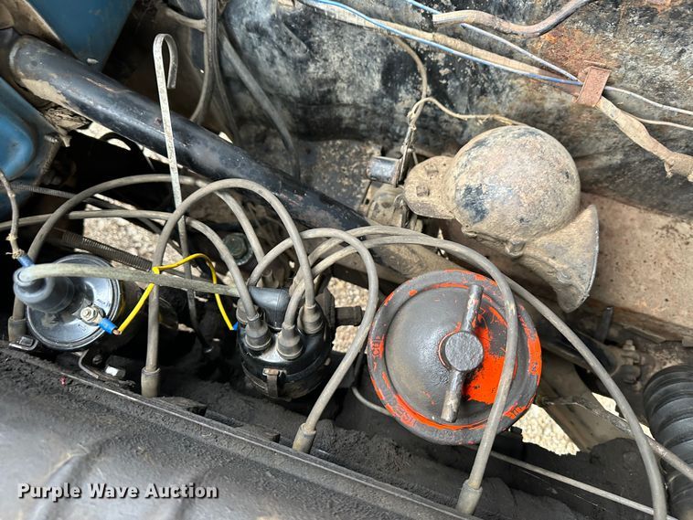 image for item JD9614 1953 International R130  dump flatbed truck