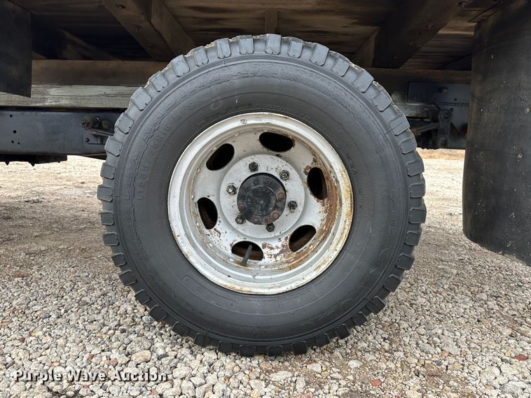 image for item JD9614 1953 International R130  dump flatbed truck