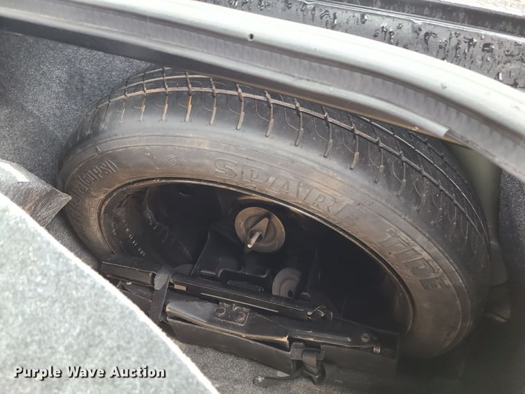 image for item JG9575 2011 Lincoln Town Car Executive L