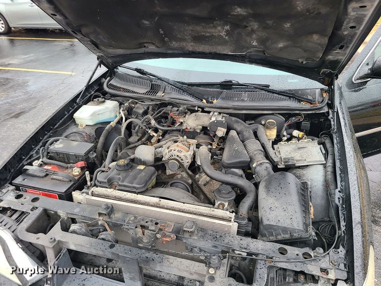 image for item JG9575 2011 Lincoln Town Car Executive L