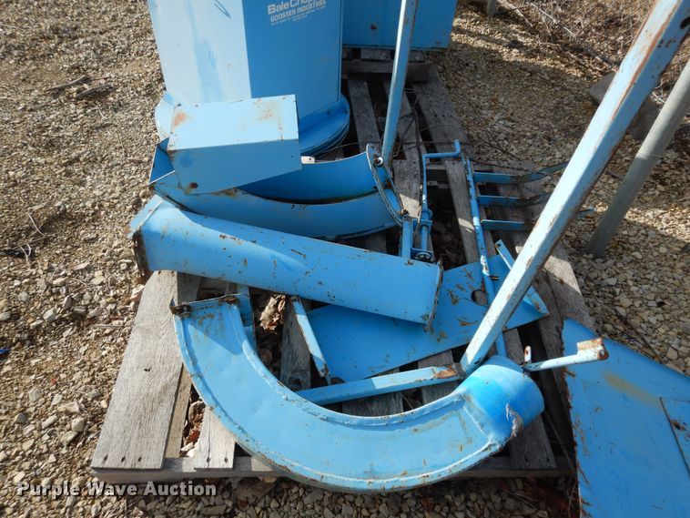 image for item JQ9916 Goossen  bale chopper