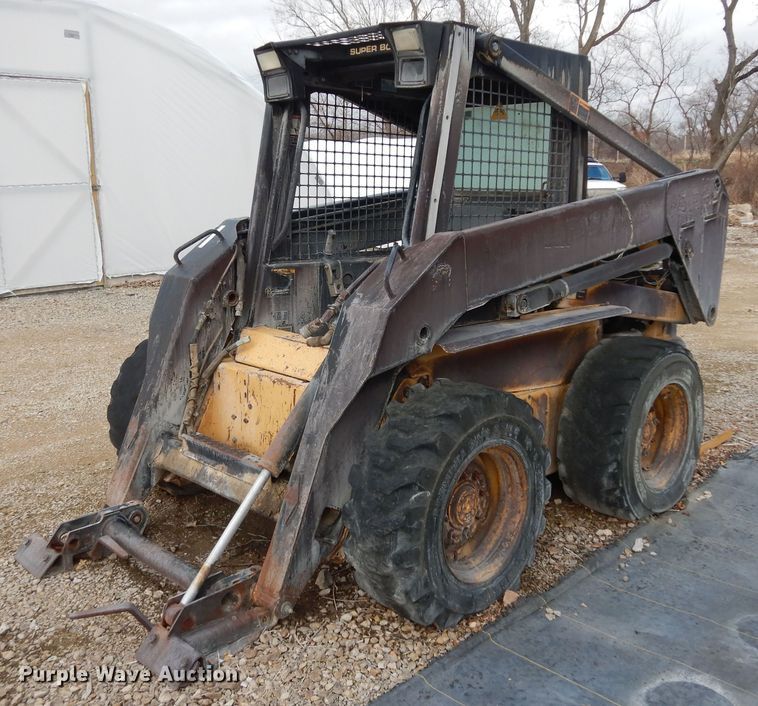 1996 New Holland LX865 skid steer loader in Manhattan, KS Item JQ9917