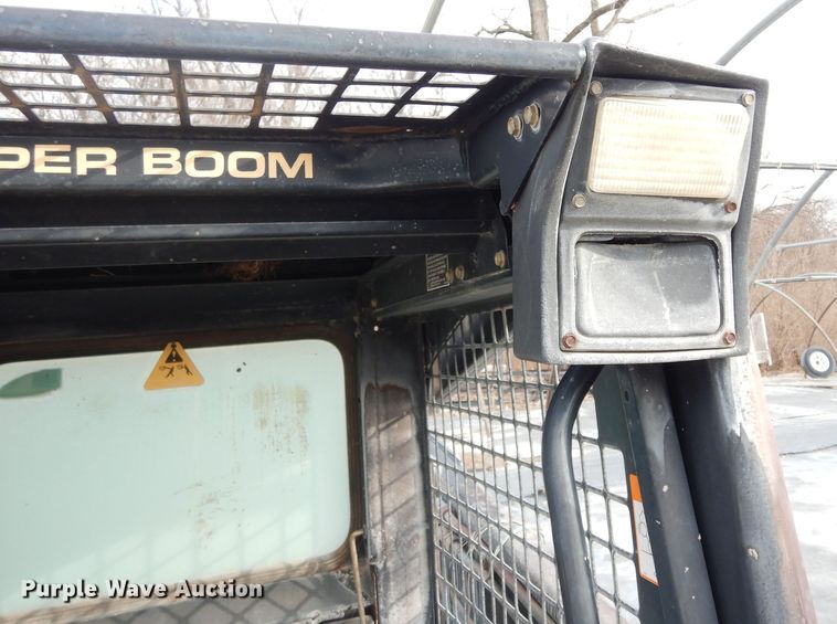 image for item JQ9917 1996 New Holland LX865  skid steer loader