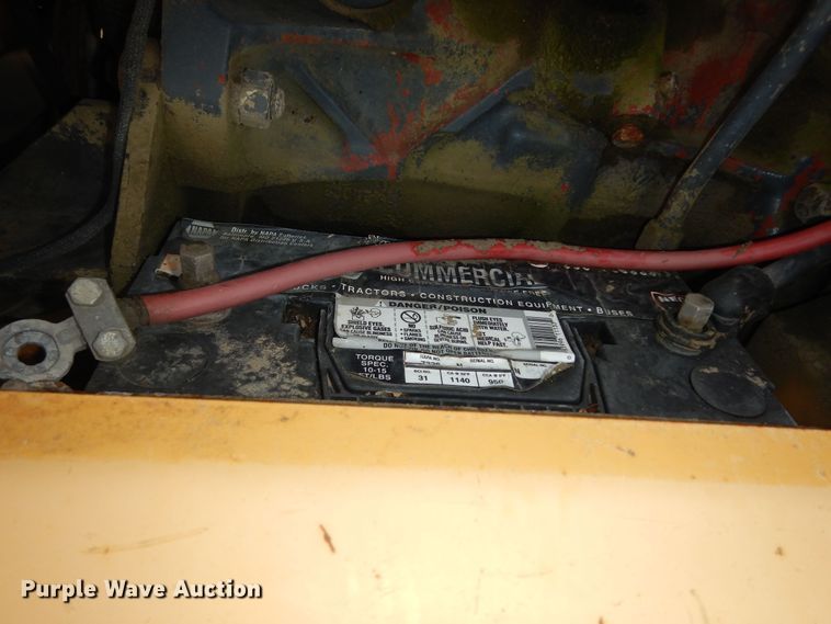 image for item JQ9917 1996 New Holland LX865  skid steer loader