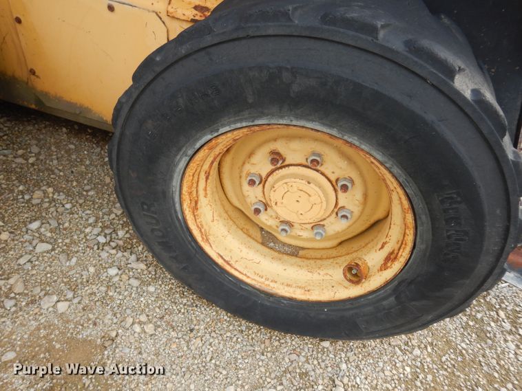 image for item JQ9917 1996 New Holland LX865  skid steer loader