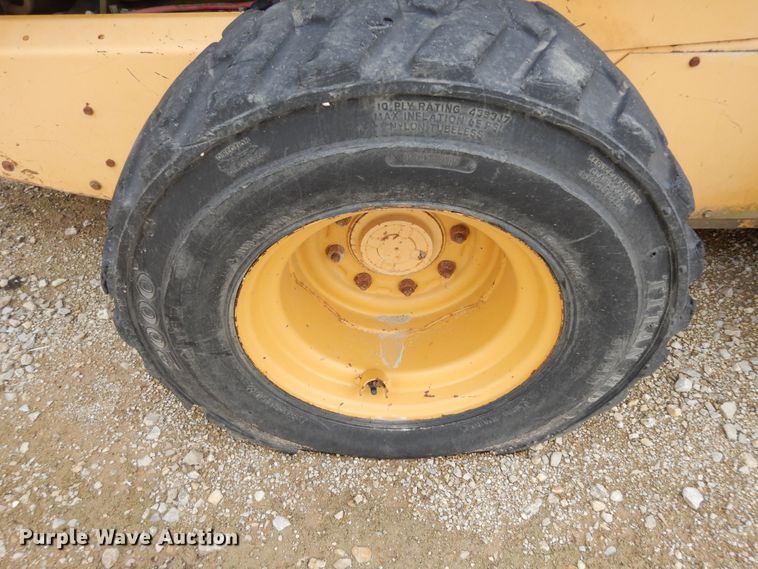 image for item JQ9917 1996 New Holland LX865  skid steer loader