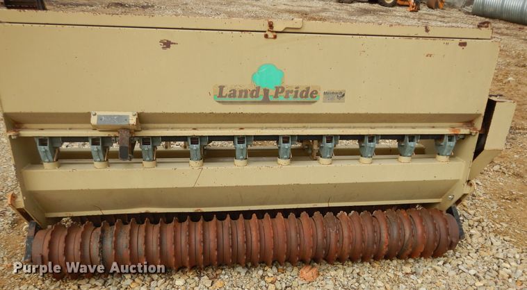 image for item JQ9918 Land Pride  seeder