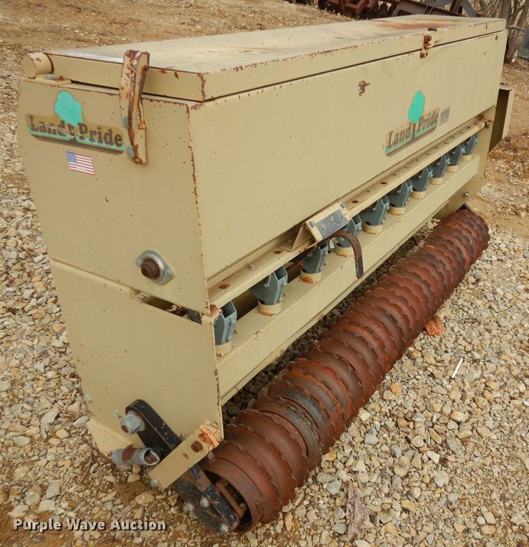 image for item JQ9918 Land Pride  seeder