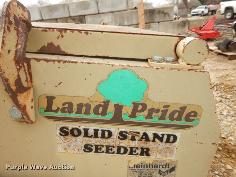 image for item JQ9918 Land Pride  seeder
