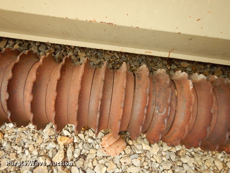 image for item JQ9918 Land Pride  seeder