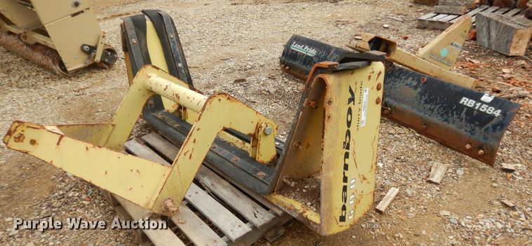 image for item JQ9919 (2) blades