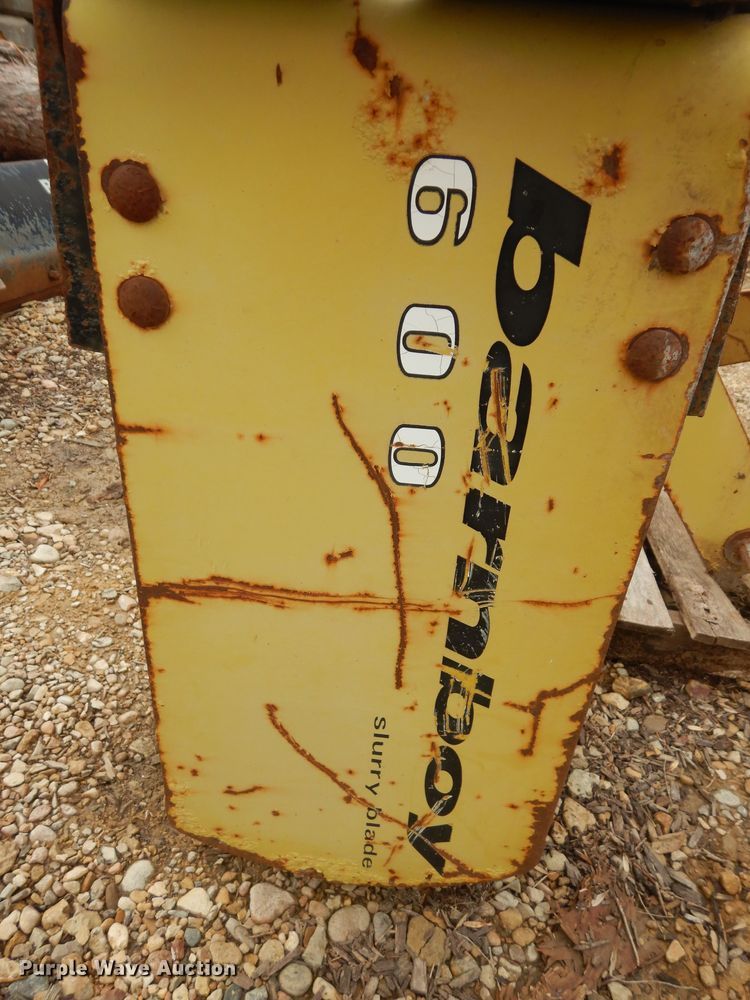 image for item JQ9919 (2) blades