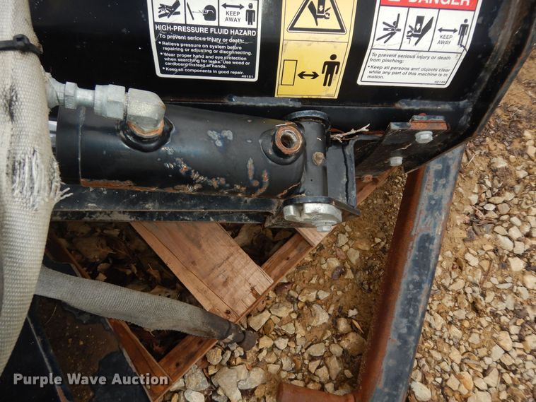 image for item JQ9920 (2) skid steer attachments